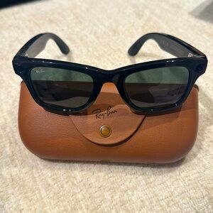 Ray-ban Meta Wayfarer glasses
